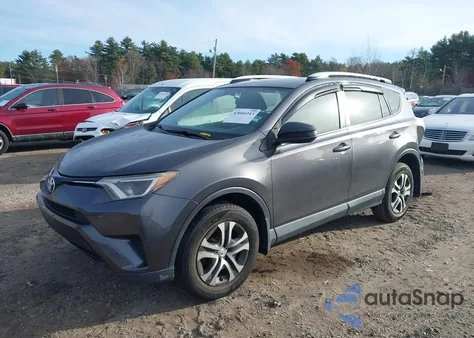 2016 Toyota Rav4 Le z USA, uszkodzony, nr VIN JTMBFREV2GJ070703